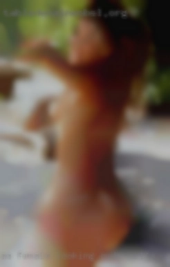 AA female looking for nude milfs in Alabama fun.